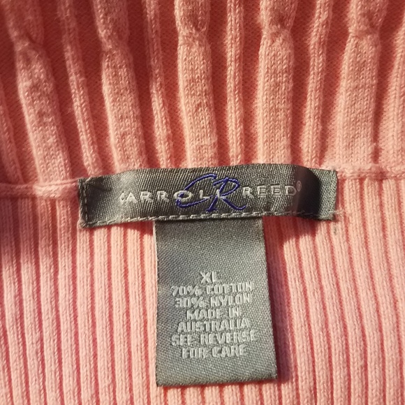 Sleeveless sweater on/off shoulder - Picture 3 of 3